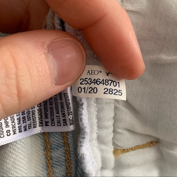 AE Cropped Jean Jacket - Picture 8 of 8